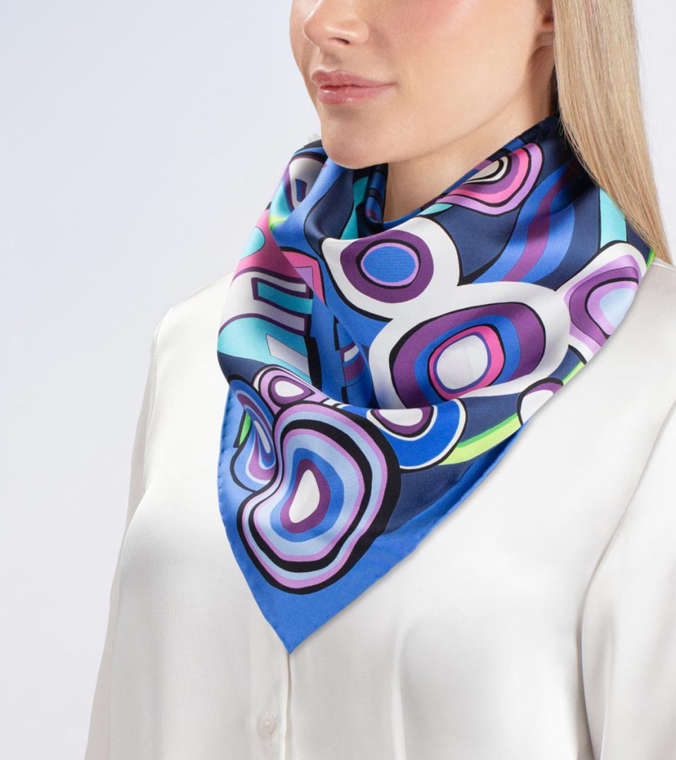 Платок шелковый 90x90