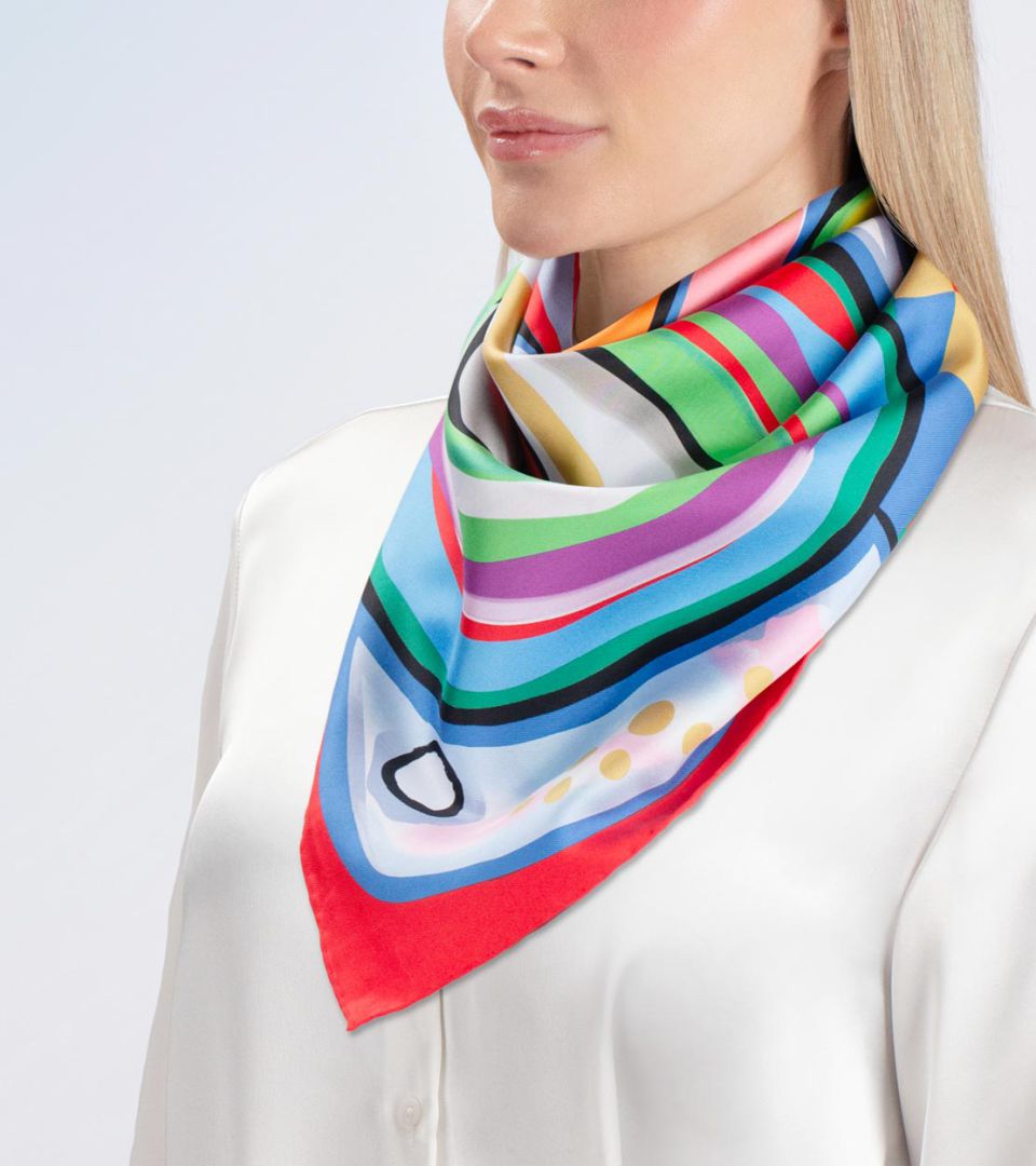 Платок шелковый 90x90