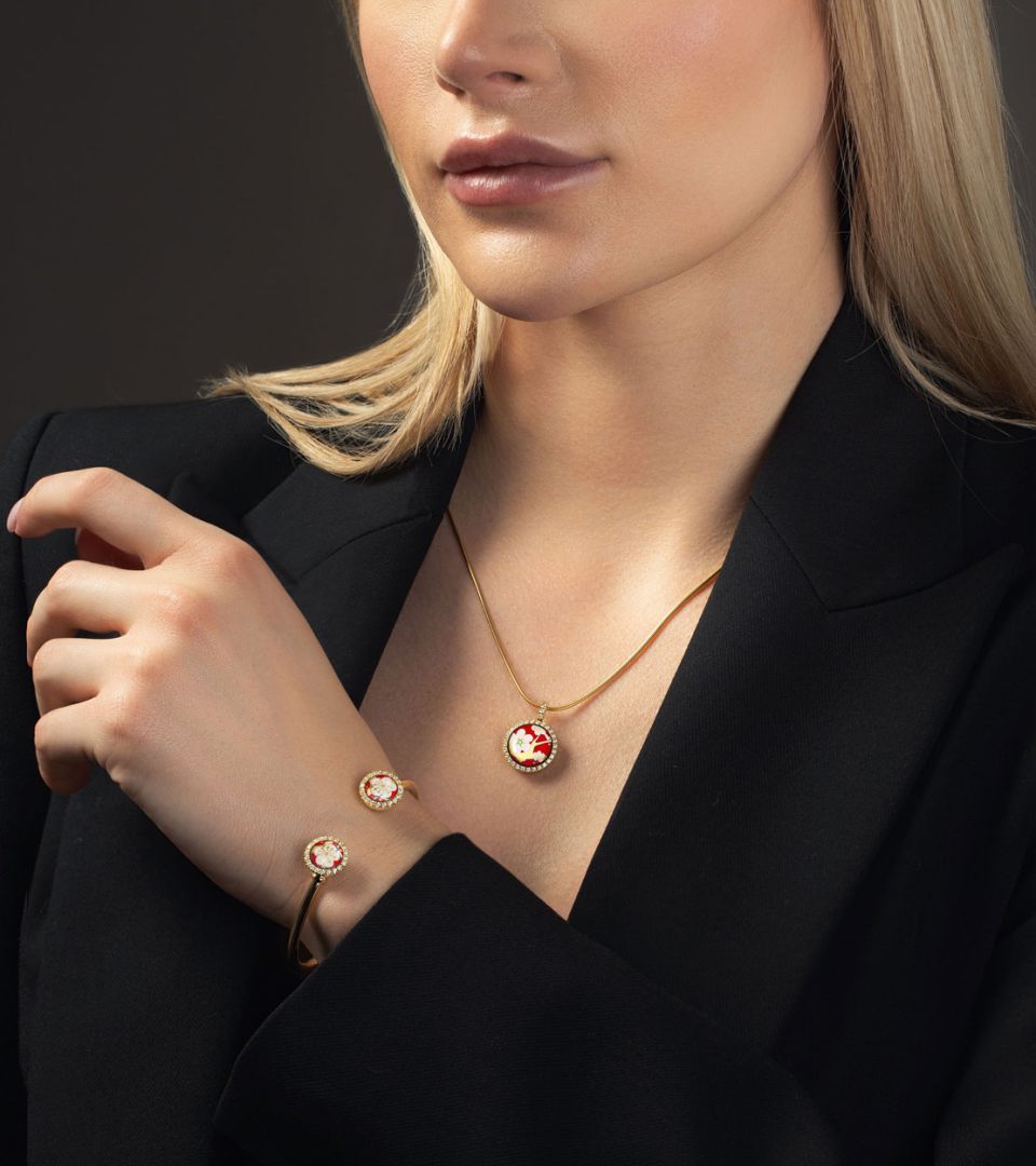 Cuff Star Aura