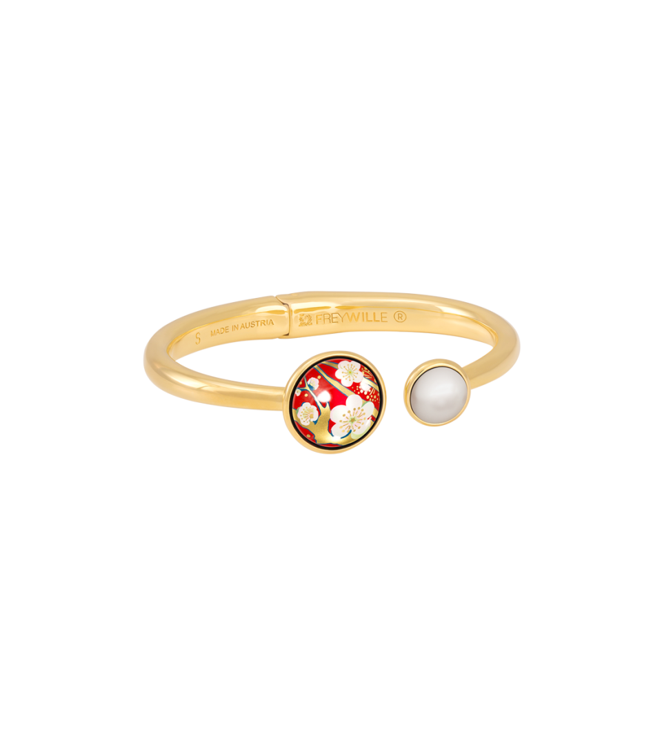 Spring Bracelet with Pearl
