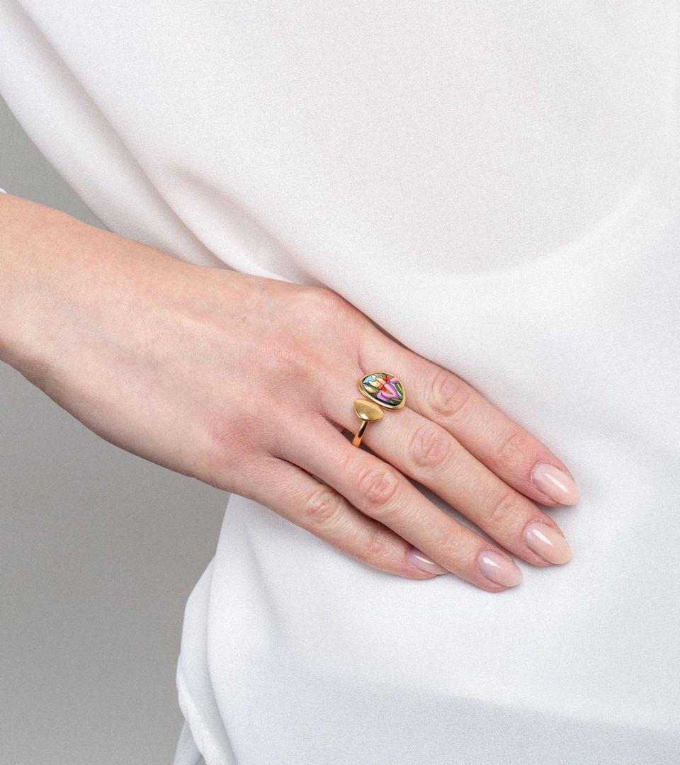 Кольцо Пеббл