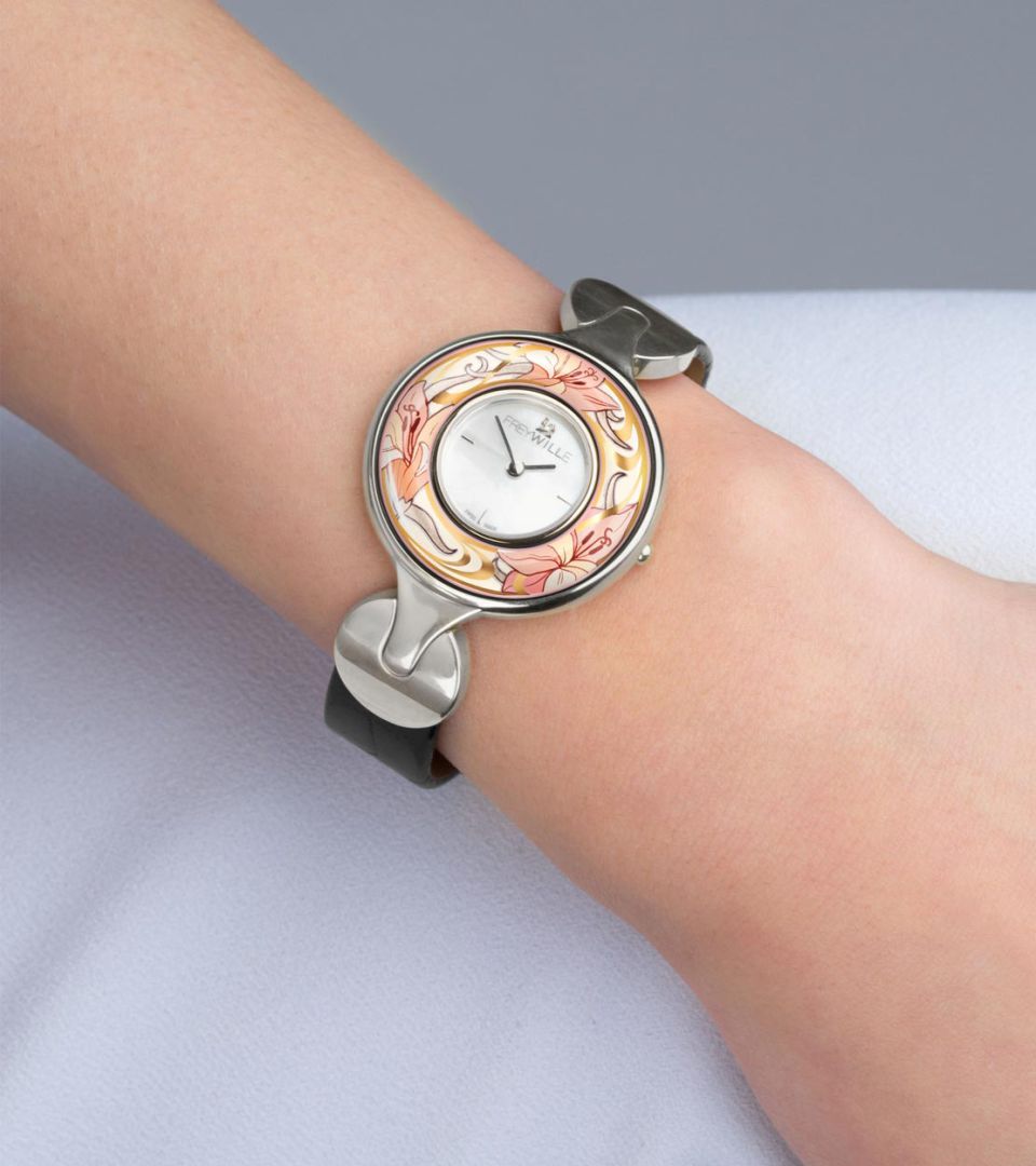 Часы Елена / Ремешок из кожи алигатора - черный