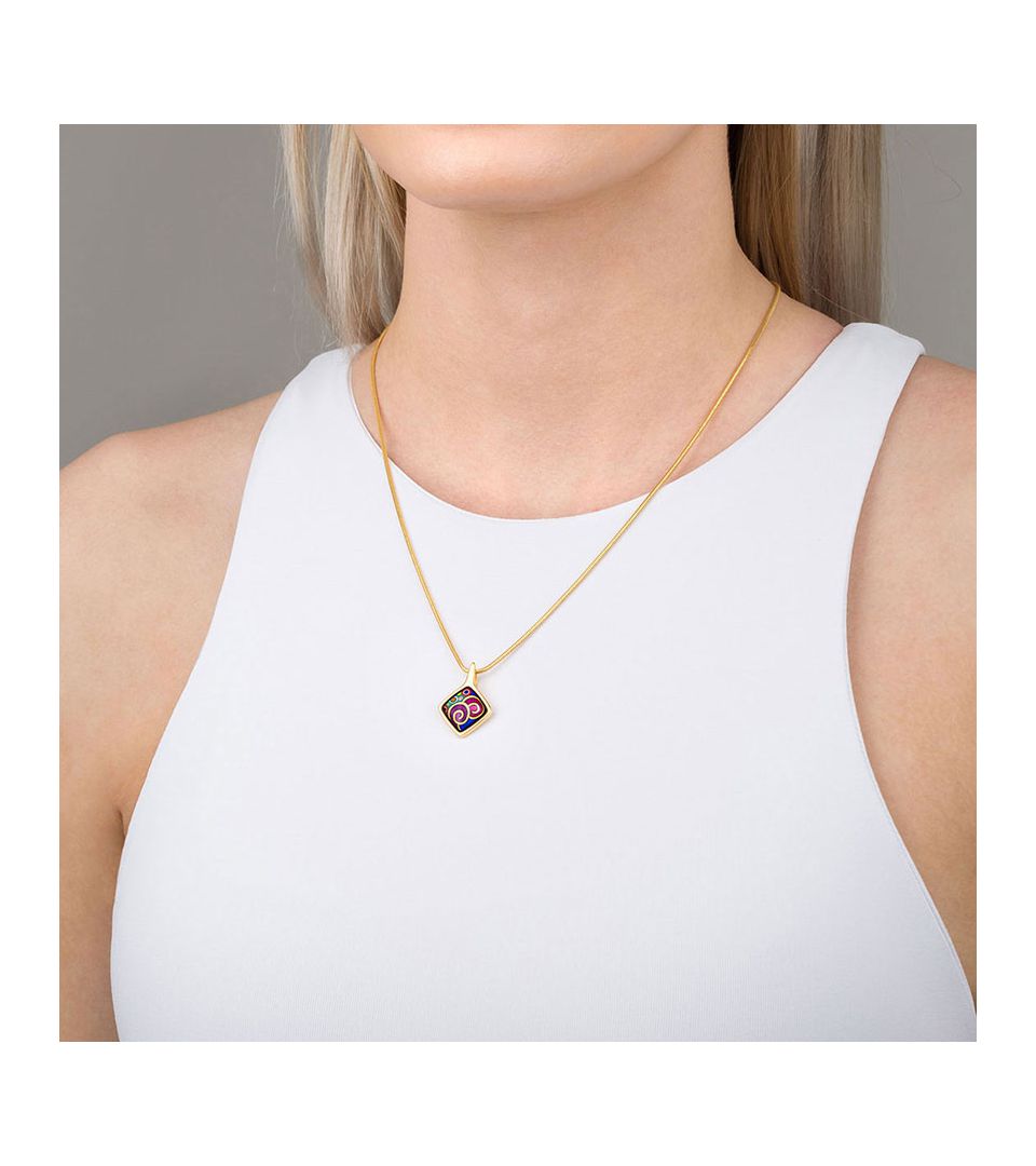 Кулон "Каре"